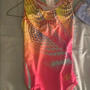 Gymnastics leotard